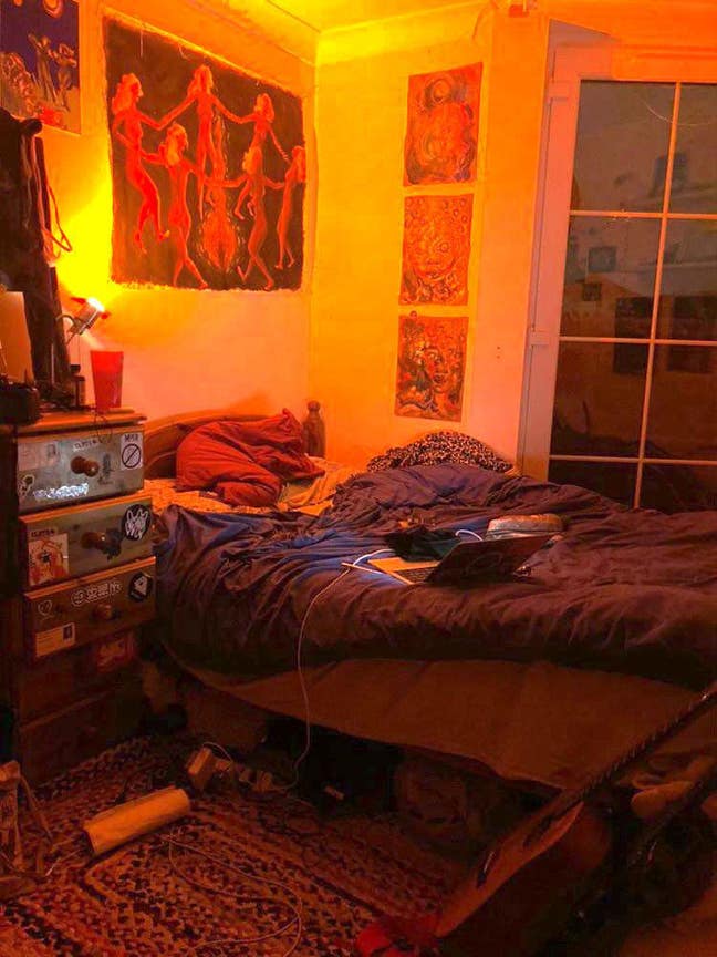 Double room in friendly sharehouse.  Main Photo