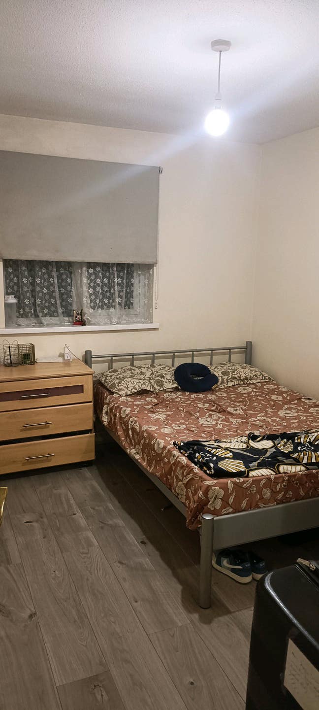 Double Room to share Main Photo