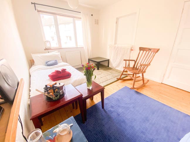Quiet Single Bedroom in Southside Edinburgh Main Photo