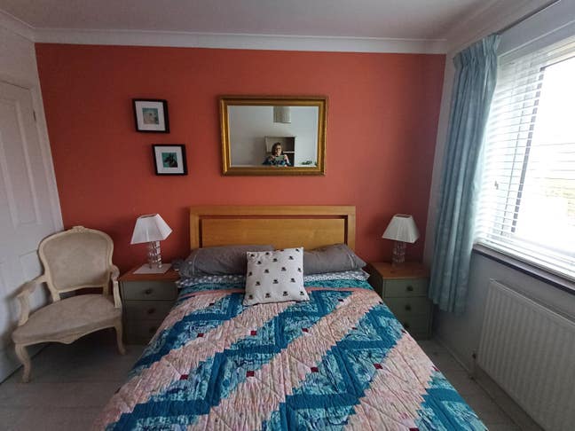 Double room for single occupancy in Croxley  Main Photo