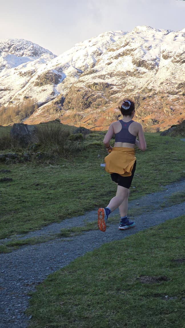 I am a professional female age 27 looking for Main Photo