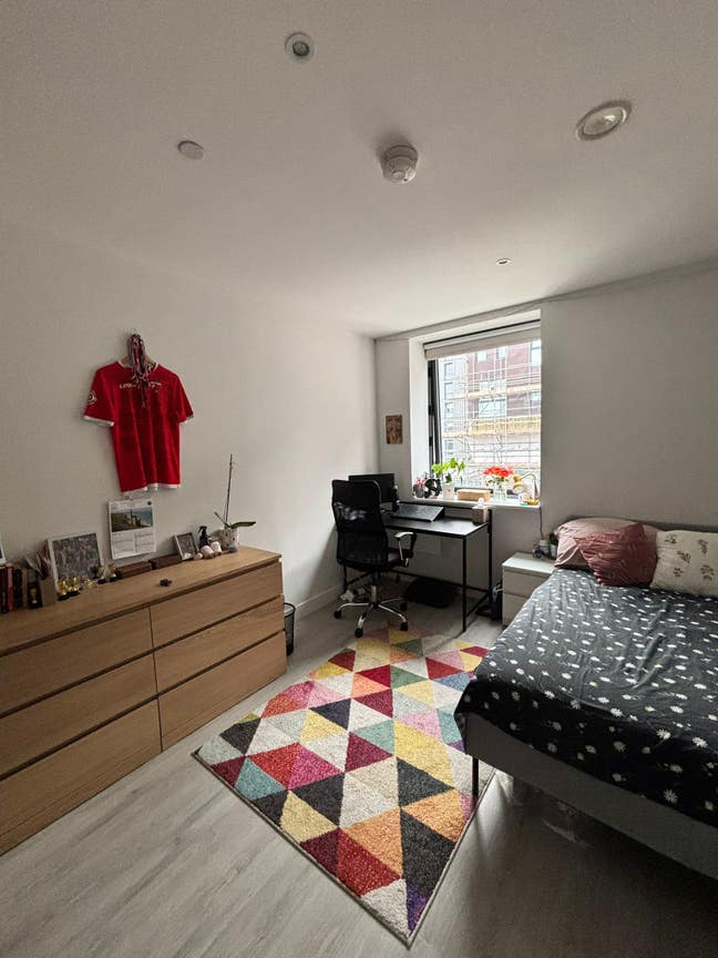 Bedroom Available in a 2 Bed Flat in Ancoats Main Photo