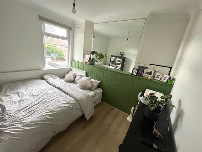 Lovely double room in Chadwell Heath Main Photo