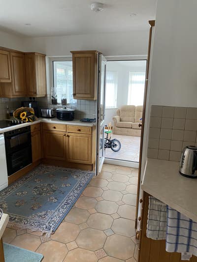A unique opportunity for a house share.  Main Photo