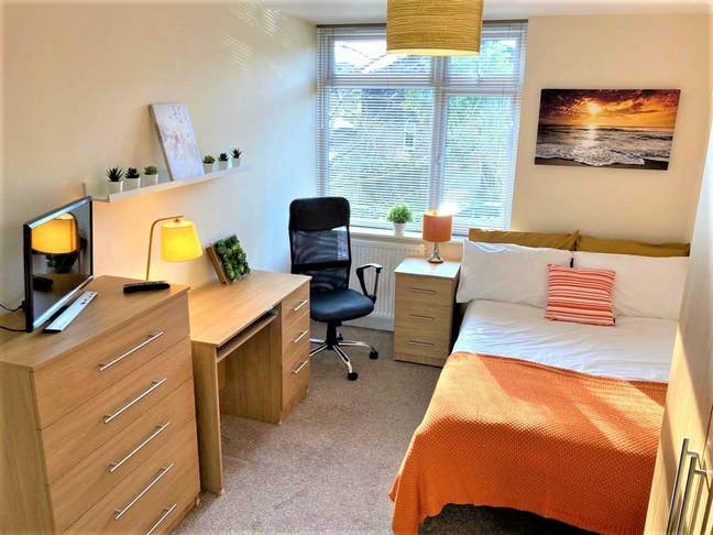 Beautiful Double Bedroom  Main Photo
