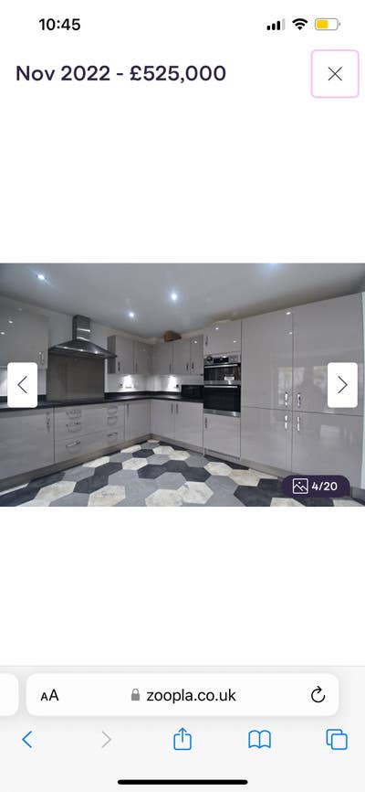 Nice detached house  Main Photo