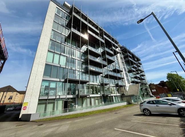 (Bills Inc) Double Room Available in Manchester  Main Photo