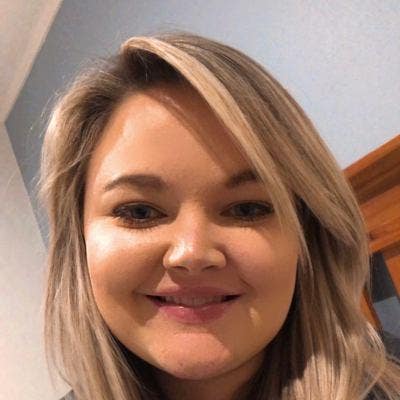 Looking for a long term flat Main Photo