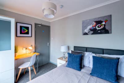 Lovely Double Room in Malvern Link Main Photo