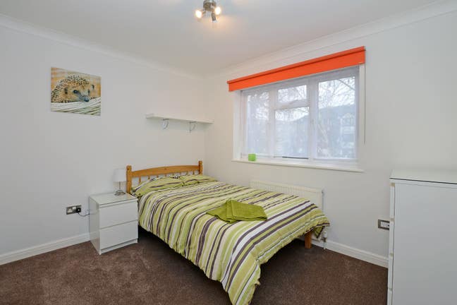 ⭐ Bright Double - £885 - Avail 2nd Sept⭐  Main Photo