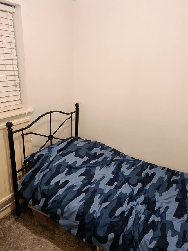 Single room to let Main Photo