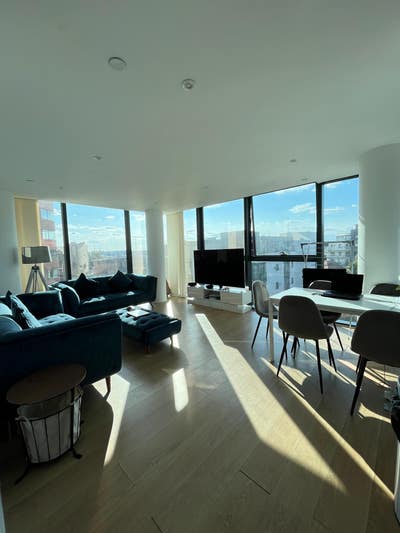 Ensuite Room in 2 Bed Flat - All Bills Included Main Photo
