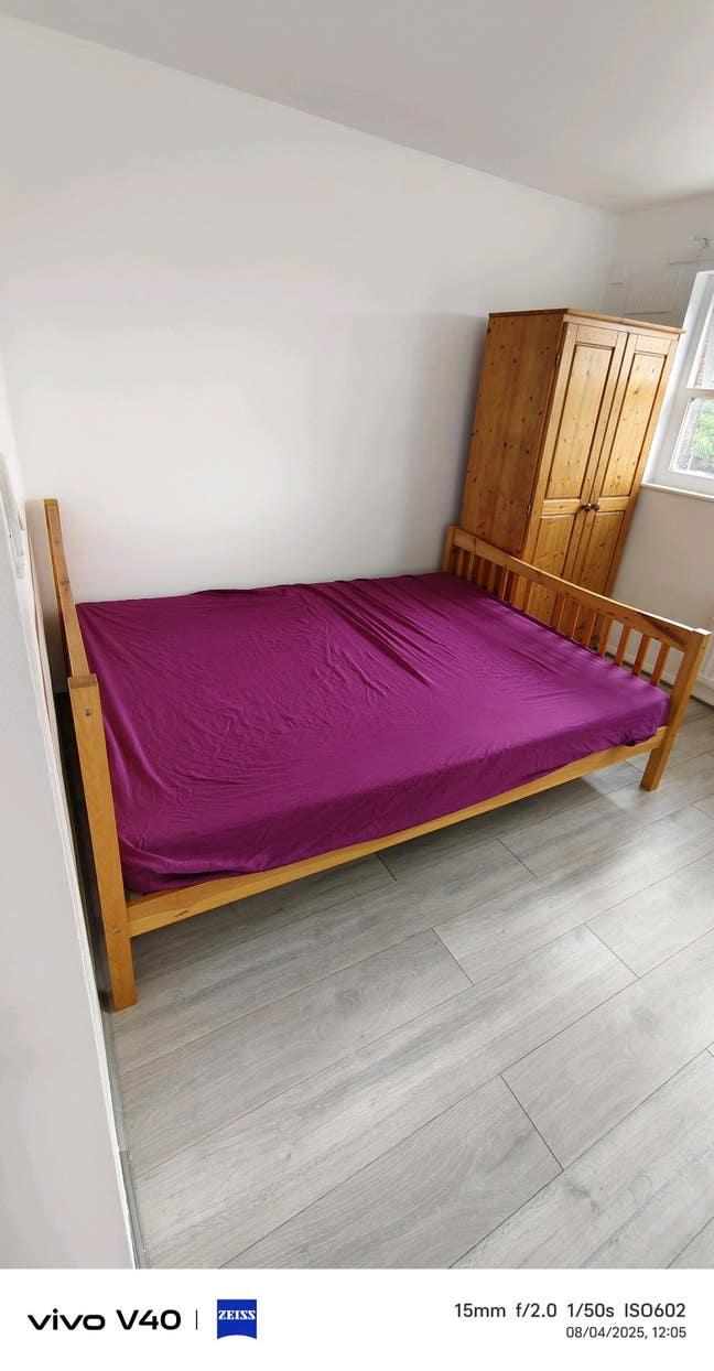 Double bedroom for rent in feltham  Main Photo