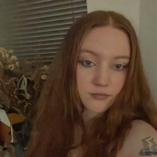 looking for a room to rent Main Photo