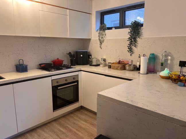 Lovely 1 Bed Apartment in East London  Main Photo