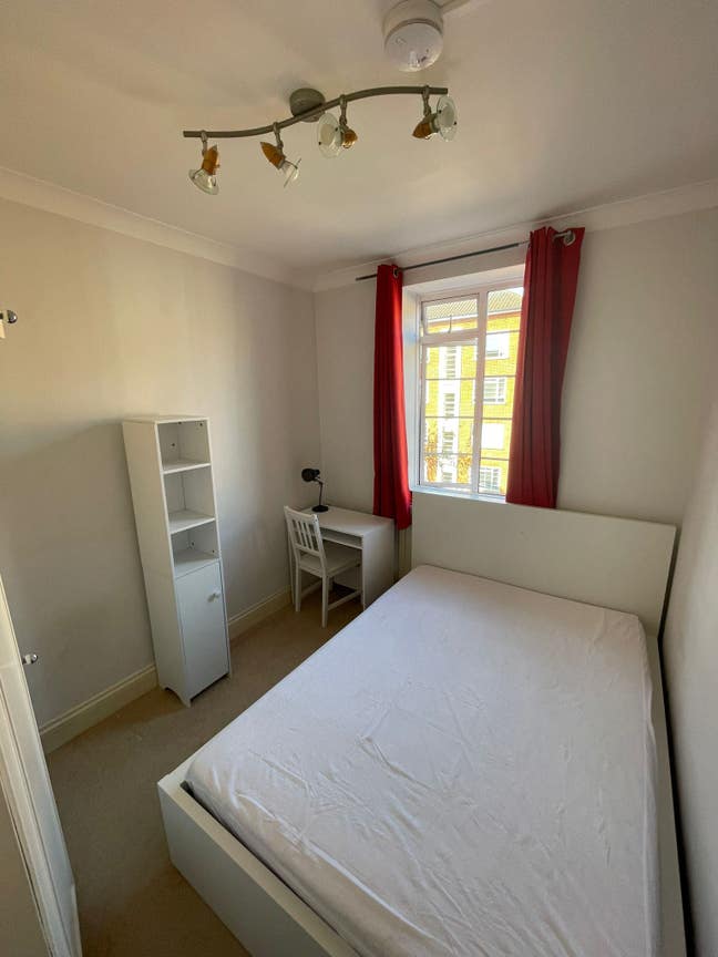 ✨🏡 Cozy Double Room in NW8 7DN Main Photo