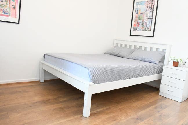 Large Double Bedroom Close To Q.M.U. Main Photo