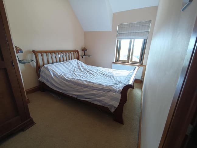 Room available for lodger in 3 Bed Farm Cottage Main Photo