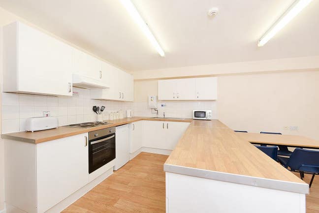 En-suite Single Room in Wrexham City Center Main Photo