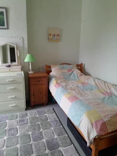 Good size, bright single room in Westbury-on-Trym Main Photo