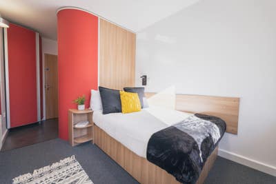 Ensuites at The Park – Pre-book for Sept Now! Main Photo