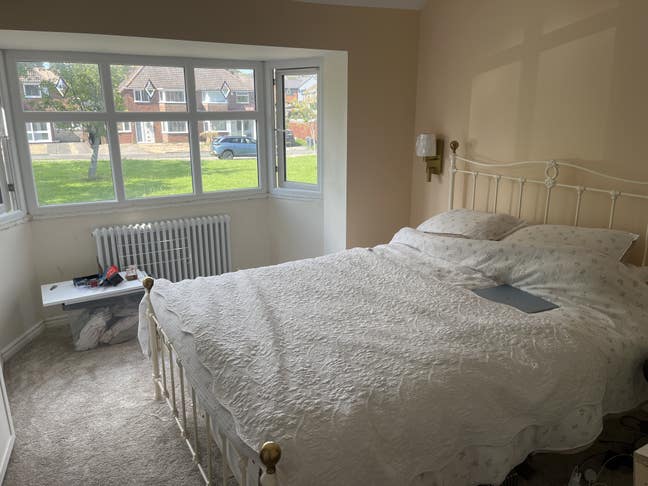 Double room in quiet house.  Main Photo