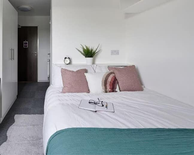 Frobisher House  Main Photo