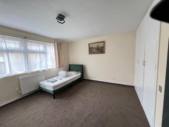 1 Bedroom flat in the heart of Milton Keynes  Main Photo
