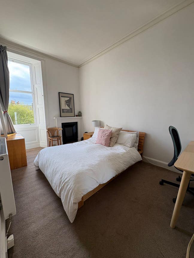 51 Marchmont road Main Photo