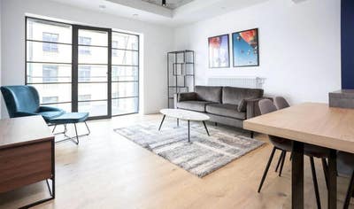 🌟 Modern 1-Bed Flat in Luxury Building – E14 🌟 Main Photo