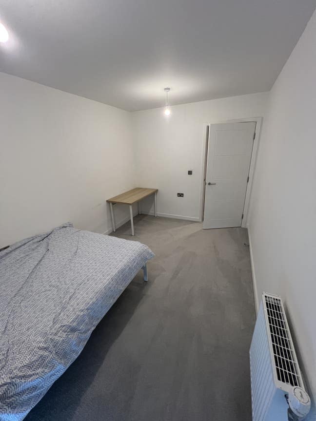 Light, fresh double room available Main Photo