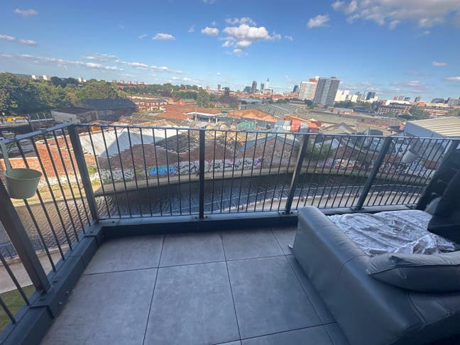 Modern 1BHk apartment with Balcony & Canal view Main Photo