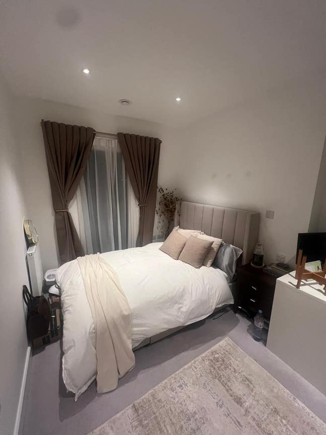 Double Room To Let IN DA10 For £750 Main Photo