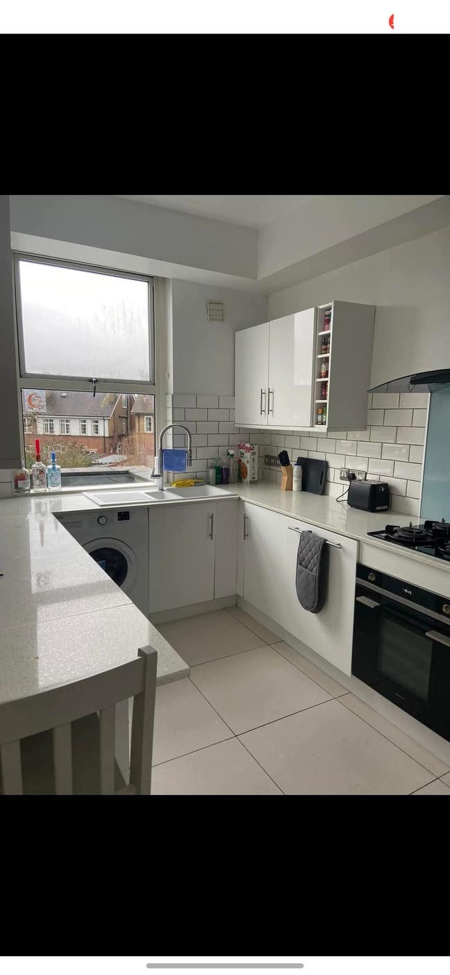 North London- En Suite Main Photo
