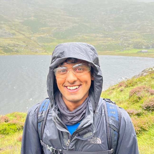 PhD student looking for a room Main Photo