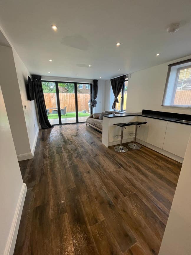 Cozy and modern flat share  Main Photo