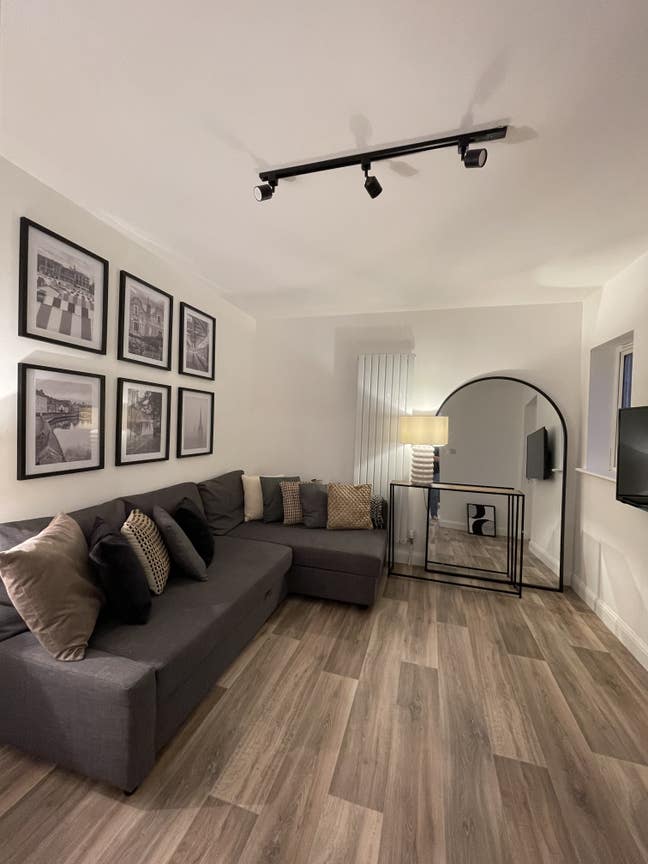 Double  Room NR2 Ava 20Th Dec Main Photo