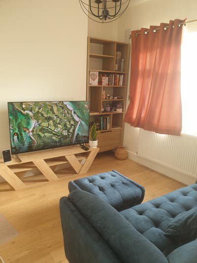 Mon - Fri let only, 2 - 4 nights  Main Photo