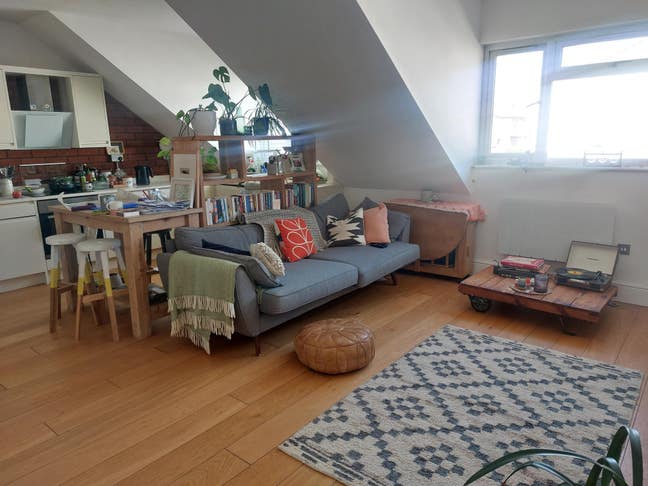 Beautiful double room with great views Main Photo