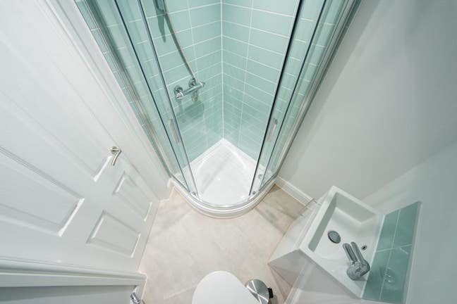 Don't Miss Out - Close to Royal Berkshire Hospital Main Photo