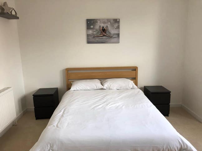 Great Large En-suite Room Main Photo