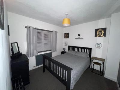 🌟25th August - Double Room🌟- B29 - All Bills Inc Main Photo
