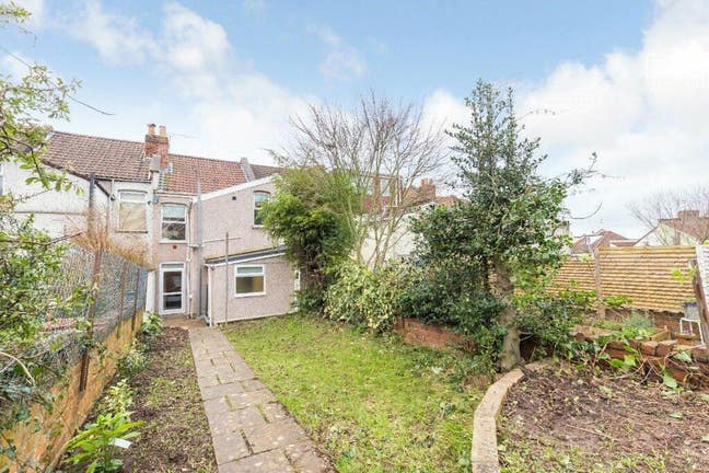 Room Available in Friendly Brislington House Main Photo