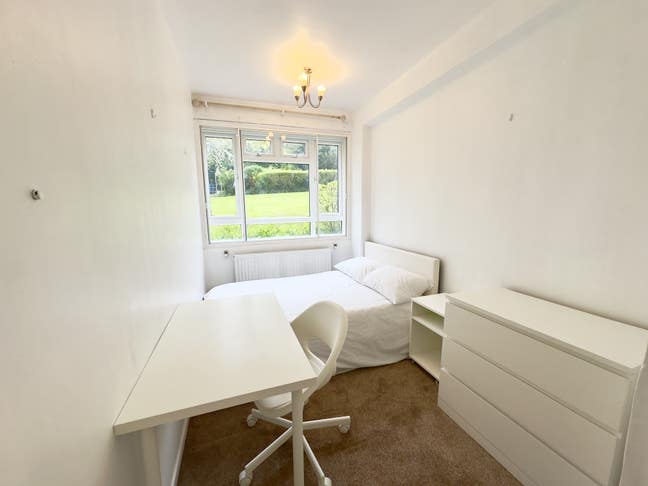 Double Rooms in Southfields (September 3Rd) Main Photo