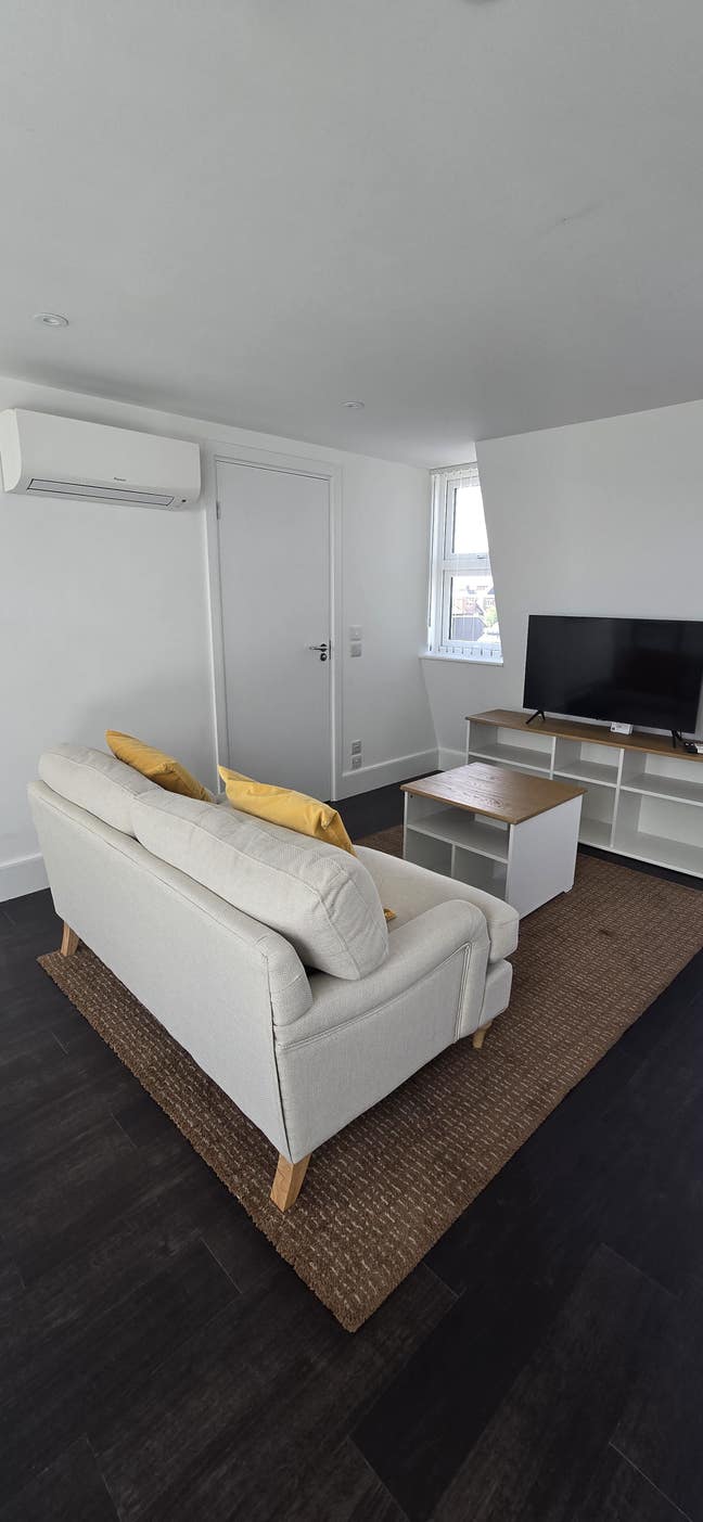 A luxury loft studio apartment  Main Photo
