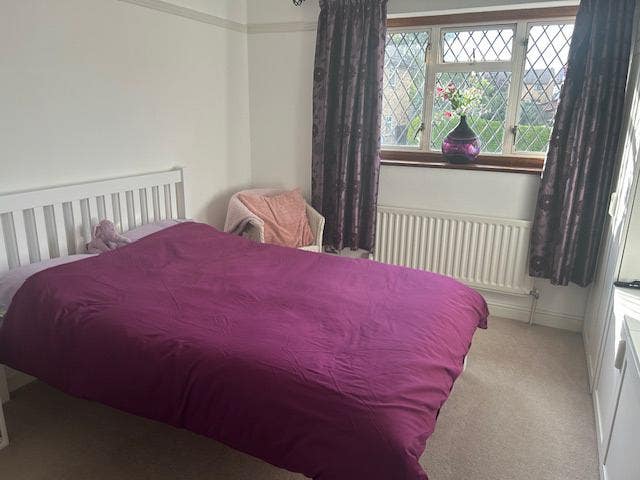 Double Room to Rent in Family Home Main Photo