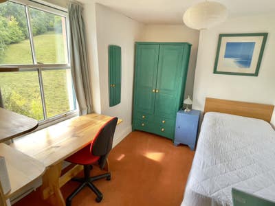  Single Room, Horsley, GL6 Main Photo