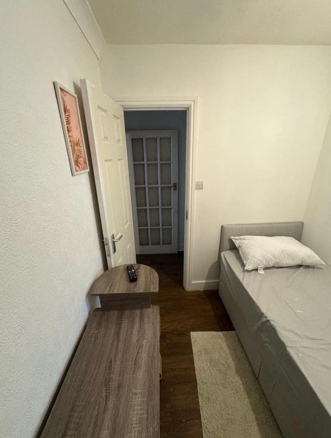 Single room -  Rochester - Bills & parking incl. Main Photo