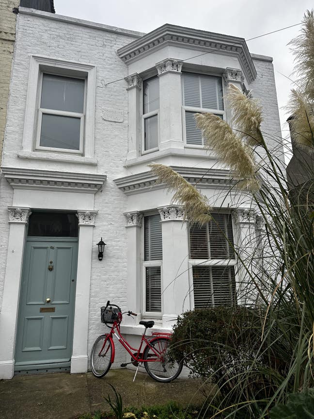 Bright Double Room in Spacious Home Margate  Main Photo