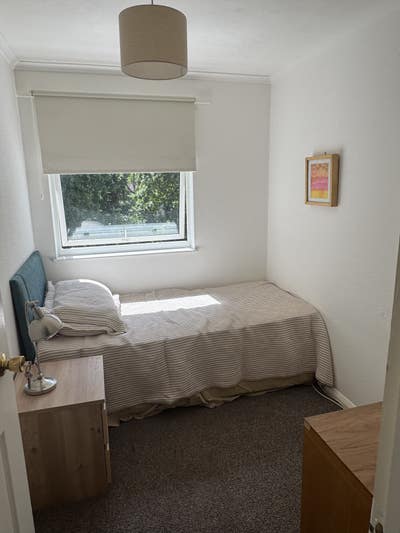 Furnished Single Room in Terraced House Main Photo